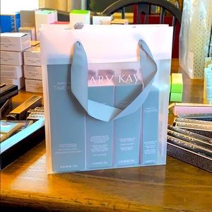 Mary Kay timewise age minimize 3D set